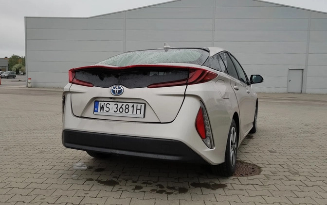 Toyota Prius cena 80500 przebieg: 126121, rok produkcji 2018 z Siedlce małe 106